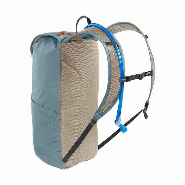 Arete 18 Hydration Pack 50oz