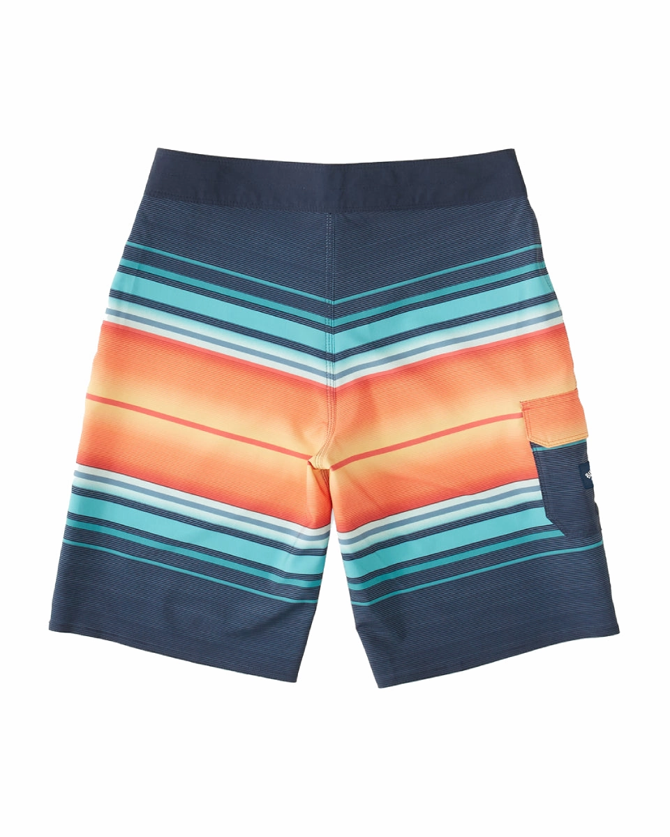 Billabong Boys' All Day Stripe Pro Performance 16" Boardshorts