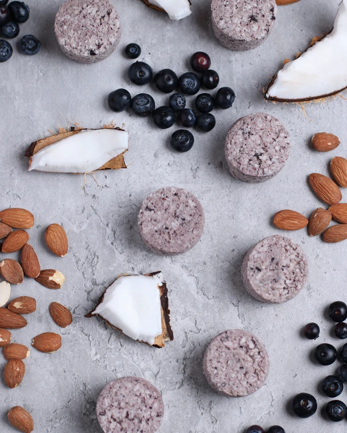 Blueberry Almond Packroon