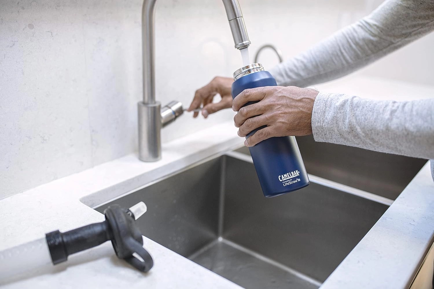 CamelBak eddy  32oz Vacuum Insulated Stainless Steel Filtered by LifeStraw Water Bottle