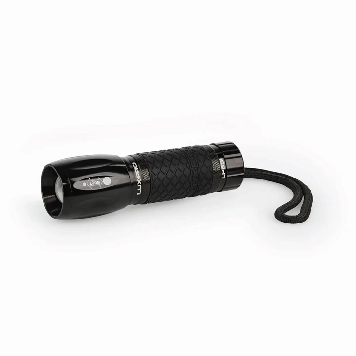 Compact 290 Lumen LED Focusing Flashlight
