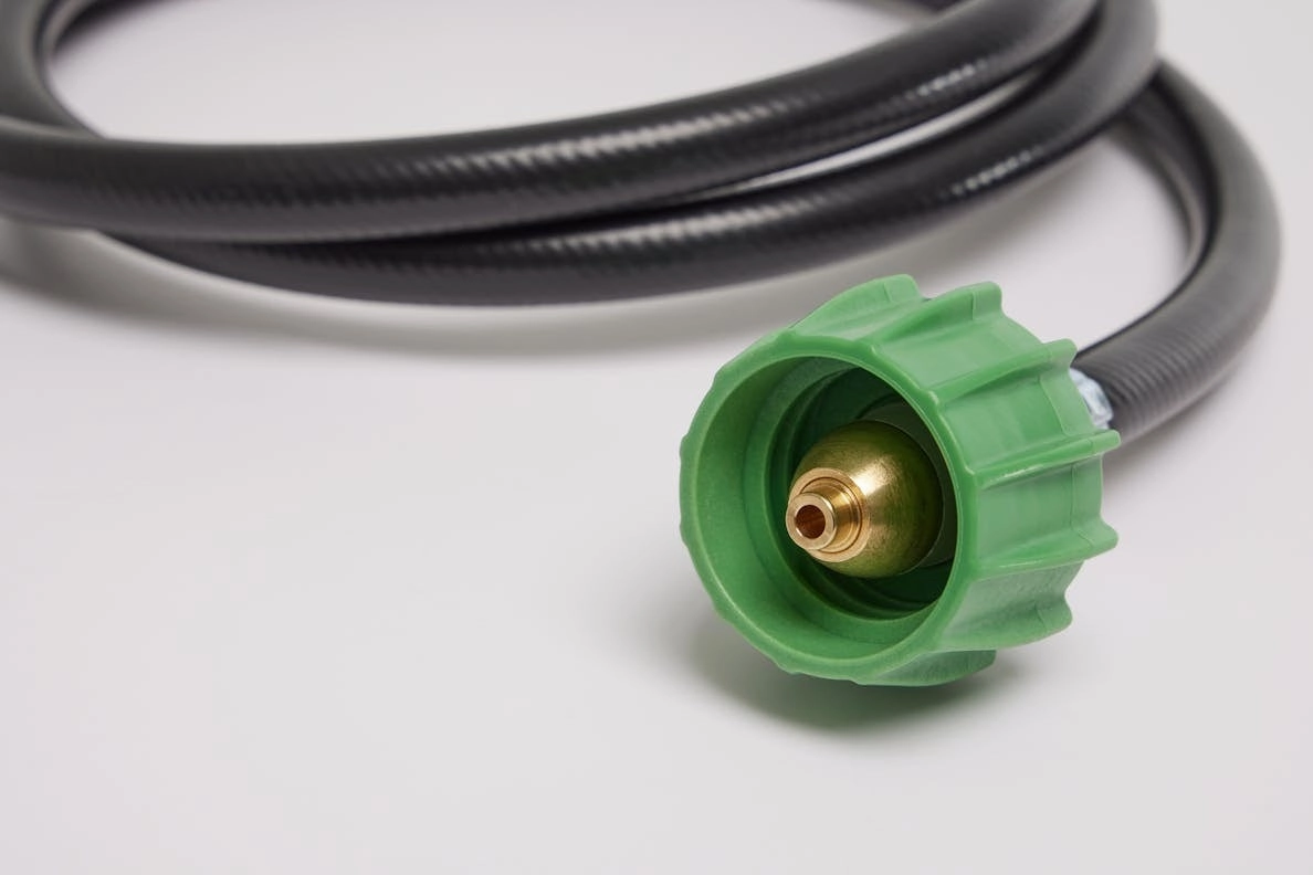 High-Pressure Propane Gas Hose and Adapter